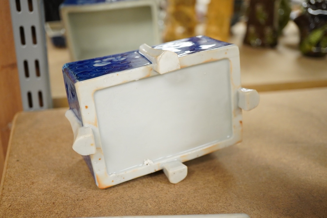 A Japanese Meiji period blue and white porcelain box and cover, 12cm wide
